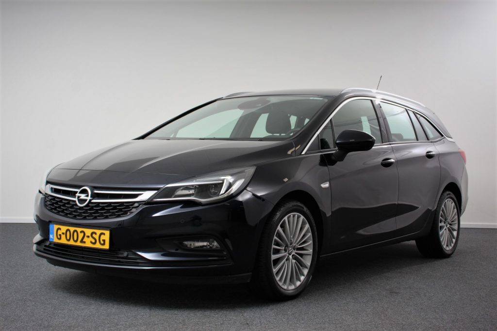 Opel Astra station zwart