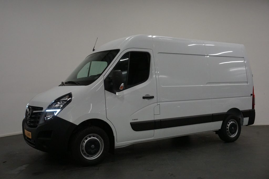Opel Movano L2H2 wit