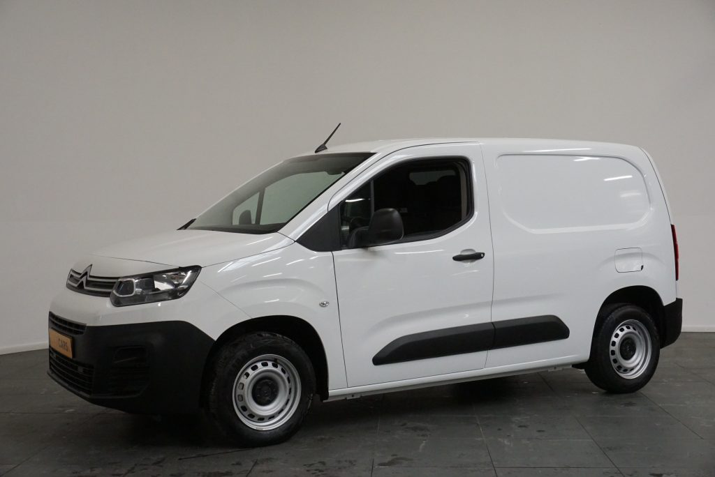Citroën Berlingo xl zijkant wit
