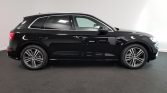 Audi Q5 zwart zijkant