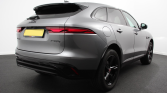 Jaguar F pace grijs achterkant